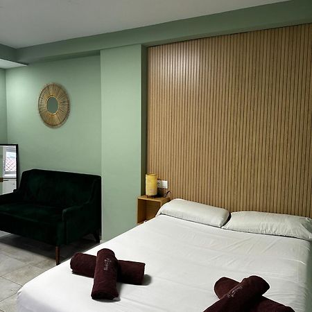 Lovely Studio Apartment Malaga Center Ngoại thất bức ảnh