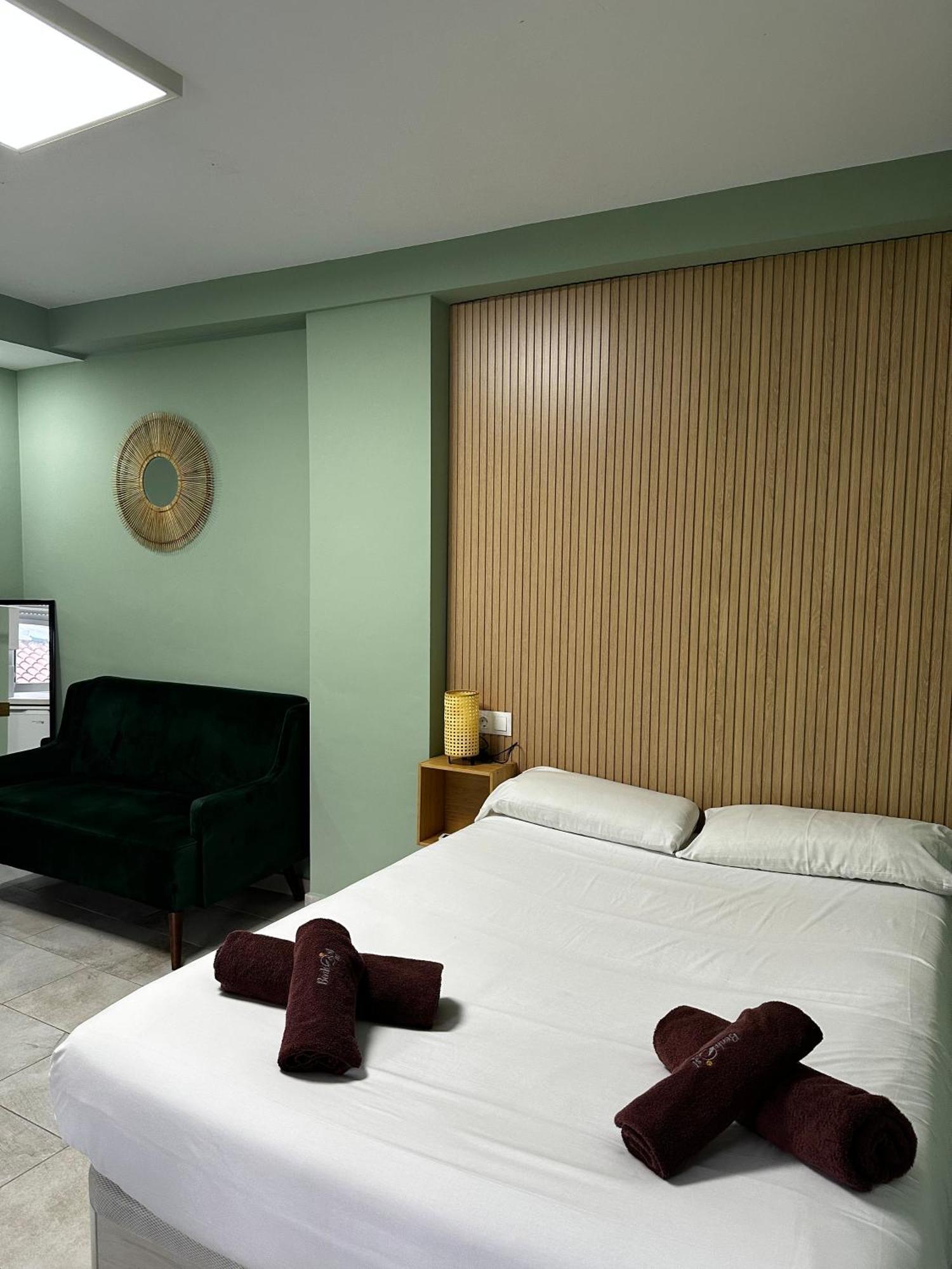 Lovely Studio Apartment Malaga Center Ngoại thất bức ảnh