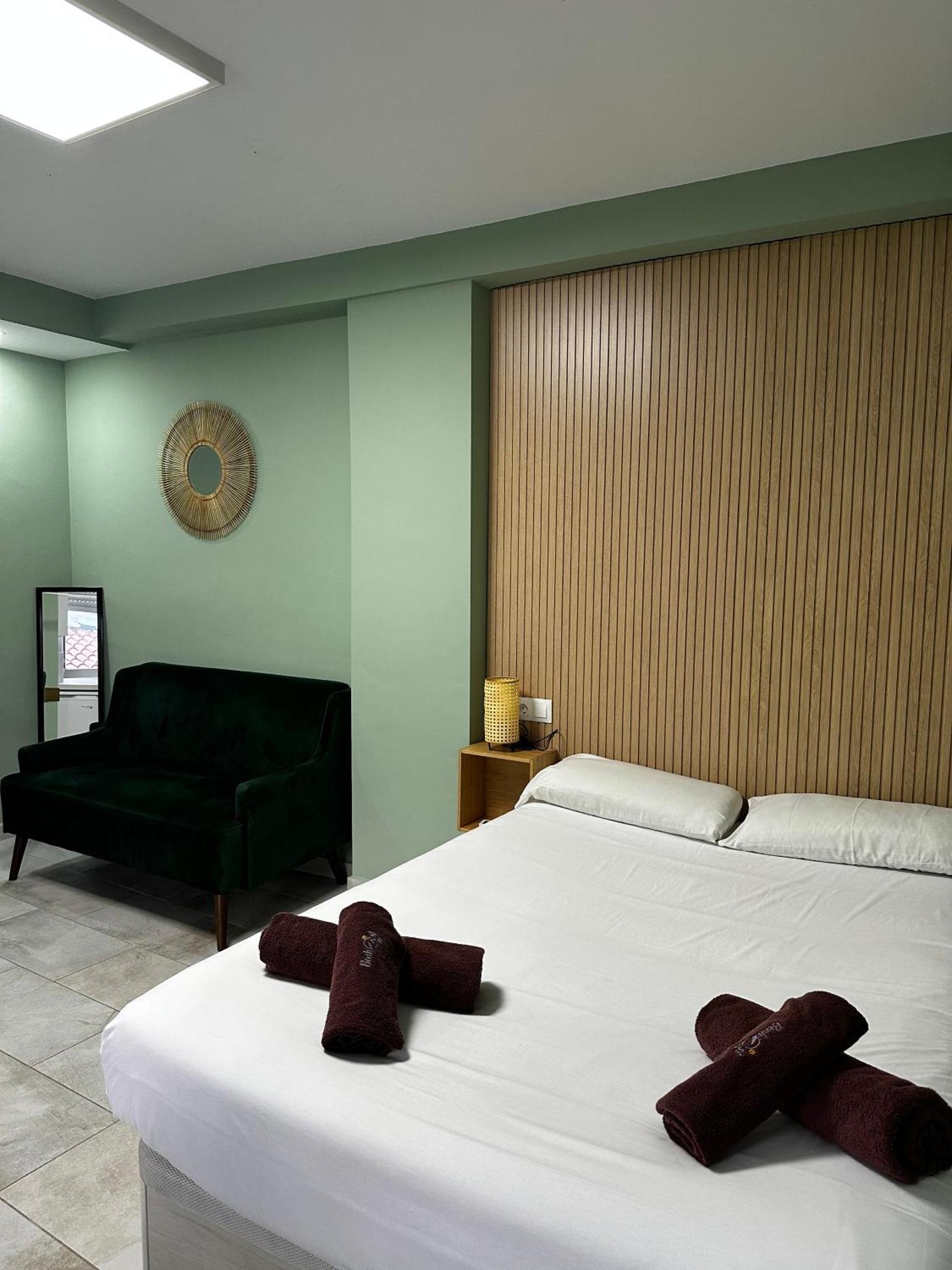 Lovely Studio Apartment Malaga Center Ngoại thất bức ảnh